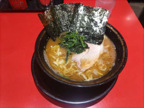 「ラーメン」@環2家 川崎店の写真