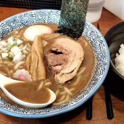 味玉中華そば1070円＋ライス120"円