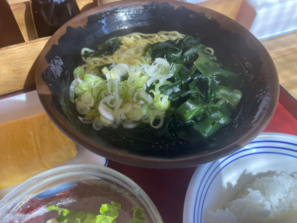 「だし中華：418円ほか」@まいどおおきに食堂 福島方木田食堂の写真