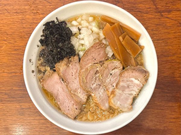 「★＜限定＞生姜香る背脂煮干チャーシュー麺🍜¥1,500」@麺処 にぼし香 横浜店の写真