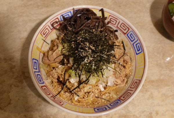 「肉まぜそば（1,000円）」@麺尊 RAGE 神田 交点の写真