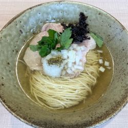 淡麗潮煮干SOBA〜山椒の香り〜1000円