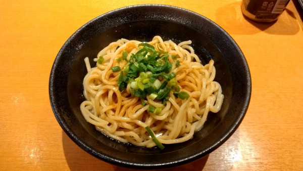 「醤油追い飯セット_900円」@油そば 鈴の木の写真