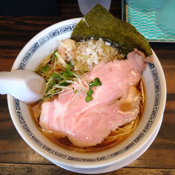 「ワンタンメン」@稲荷屋の写真