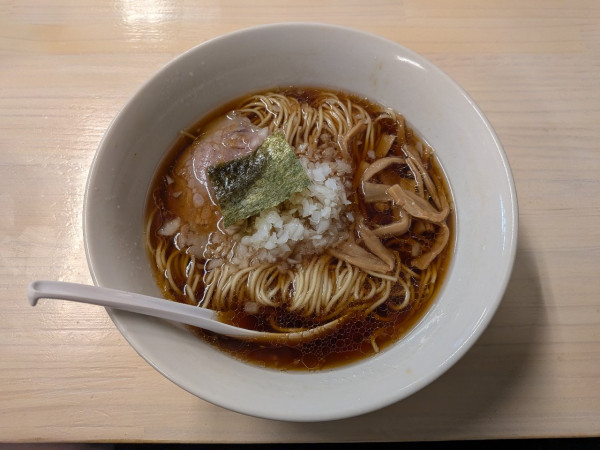 「ラーメン800円」@元祖敏々亭 びんびん 高尾店の写真