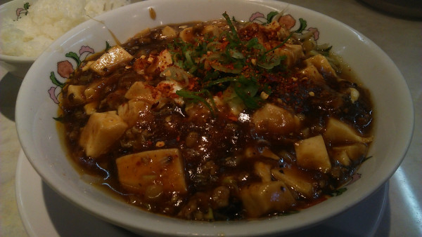 「麻婆拉麺 858円＋ライス小 275円」@餃子の王将 本八幡駅前店の写真