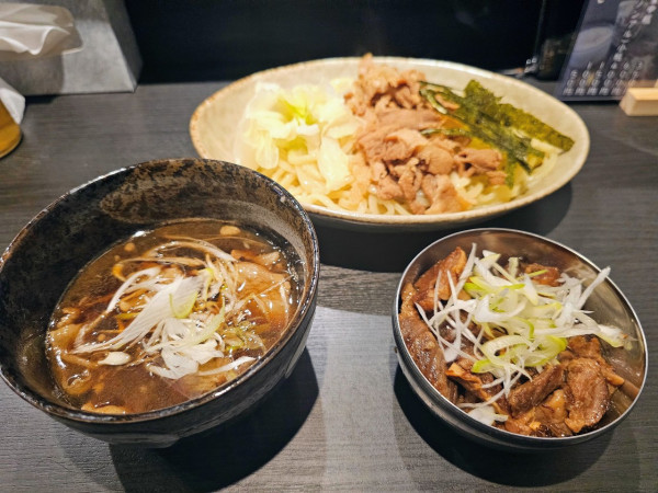 「肉汁つけ（竹）牛すじ」@弐昇 早稲田の写真