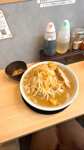 「ラーメン150アブラヤサイマシ」@俺の生きる道 水道橋店の写真