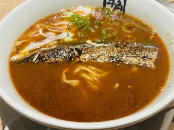 「牛角流秋刀魚ラーメン」@牛角 トピレックプラザ南砂町店の写真