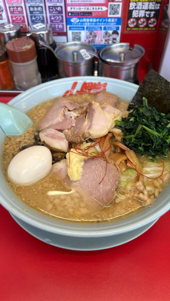 「濃厚白みそとんこつラーメン」@ラーメン山岡家 テクノポリスセンター店の写真