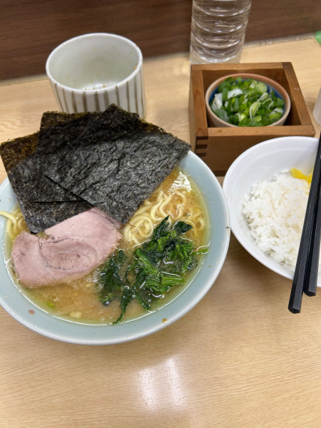 「ラーメン + キャベチャー +ライス」@近藤家 川崎店の写真