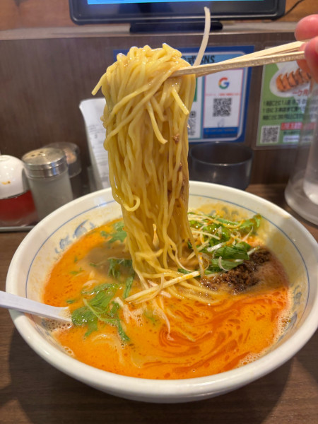 「鶏白湯担々麺（850）」@福しん 大久保駅前店の写真