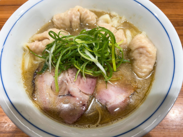 「ワンタン中華そば」@中華そば 西川の写真