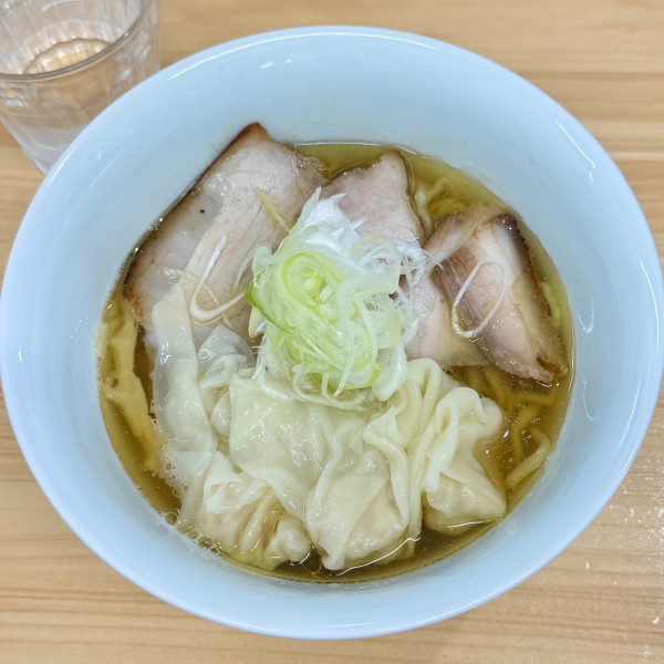 「ワンタン煮干らぁめん」@煮干らぁめん瀧川の写真
