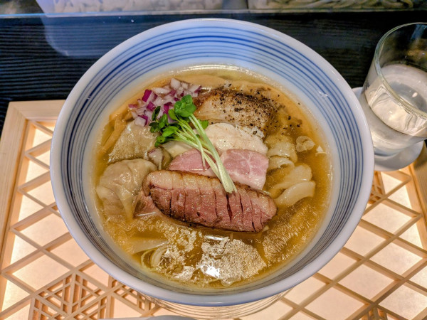 「特製中華そば 塩」@中華そば 炎の写真