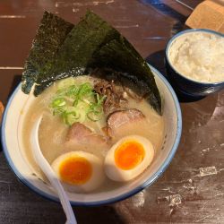 のりと半熟玉子＋Aランチ＋替玉