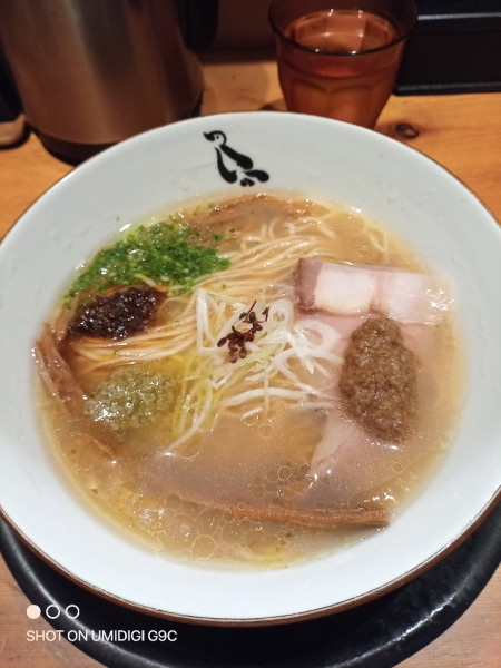 「真鯛と蛤の塩そば」@SOBAHOUSE 金色不如帰 新宿御苑本店の写真