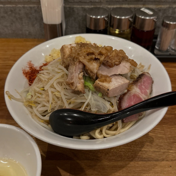 「汁なし二郎系」@麺処 青野の写真