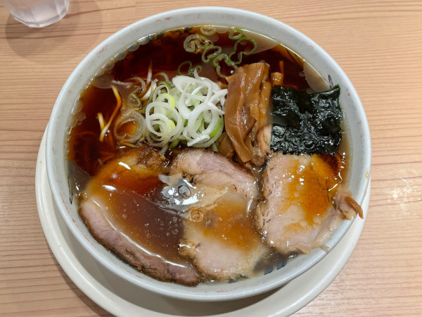 「中華そば ¥1000」@東京煮干し らーめん 玉 東京駅店の写真