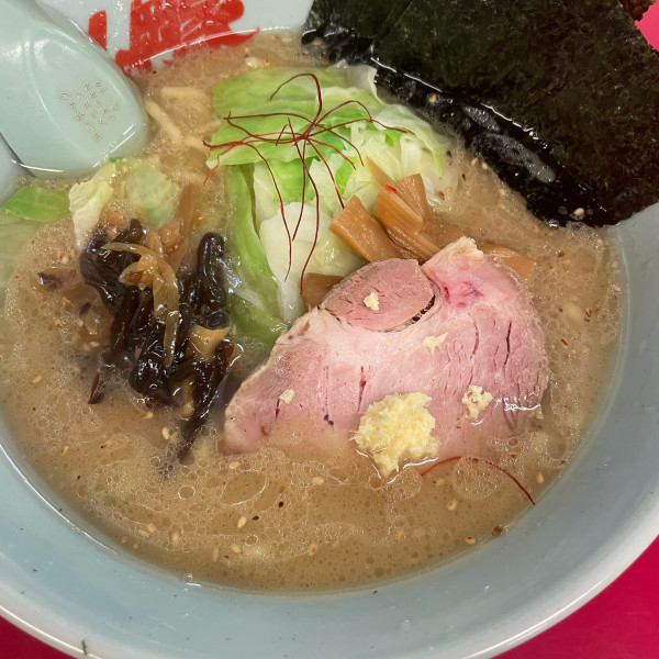 「濃厚白みそとんこつラーメン 950円」@ラーメン山岡家 大泉店の写真