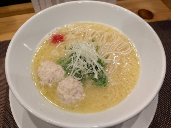 「しおらーめん1000円」@自家製麺ほんまの写真