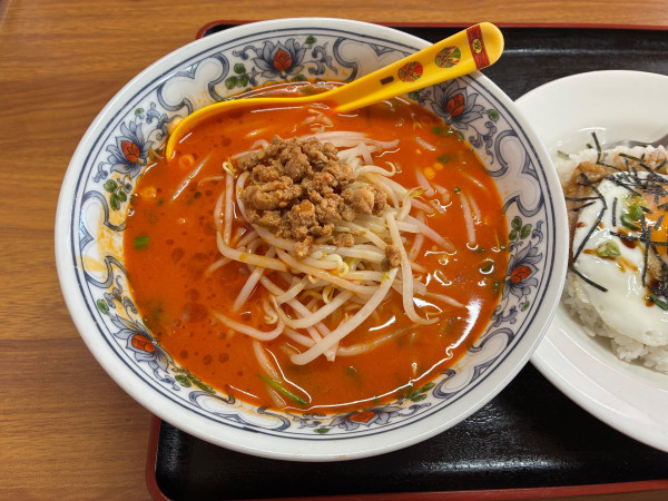 「ラーメンセット(担々麺、玉子飯)(990円)」@台湾料理 紅灯籠の写真