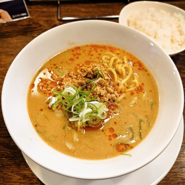 「濃厚ごま担々麺＋半ライス」@Zack Baranの写真
