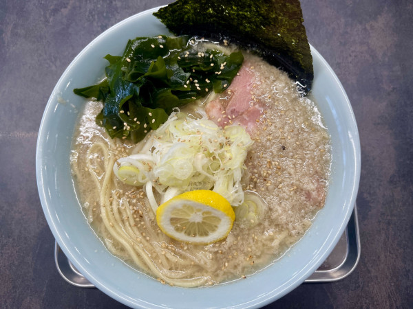 「塩  大盛  TP背脂」@自家製麺 40 STANDの写真
