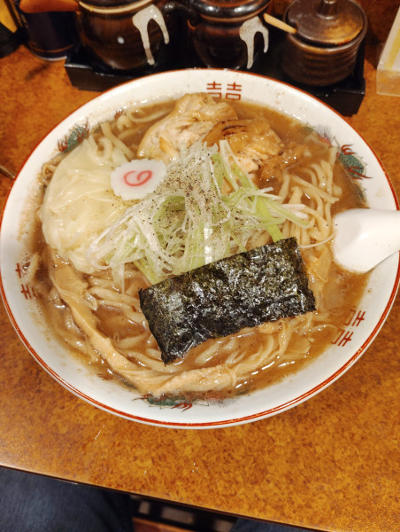 「かつお出汁の中華そば【手揉み麺】」@麺の蔵 かめだ屋の写真