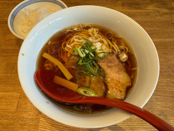 「中華そば　900円」@中華蕎麦tetoteの写真