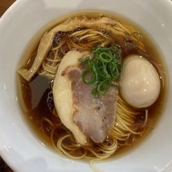 味玉醤油ラーメン