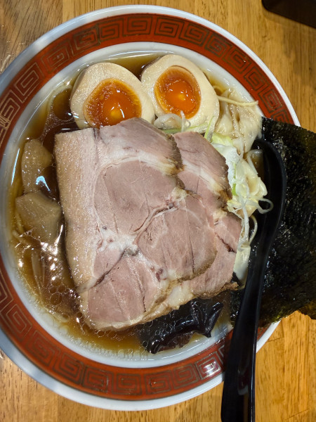 「豚醤油ワンタン」@ラーメン NO.ONE 町屋店の写真