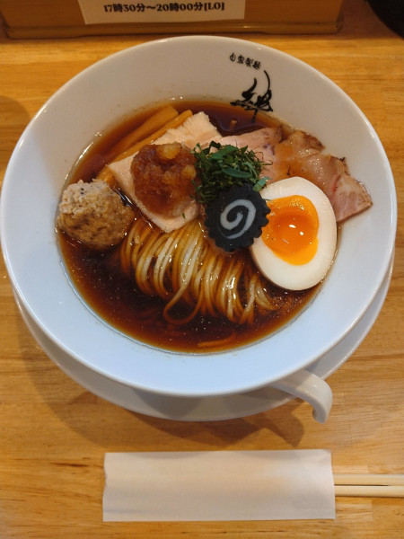 「おろし醤油そば」@自家製麺 絆の写真