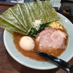 らーめん全部乗せ