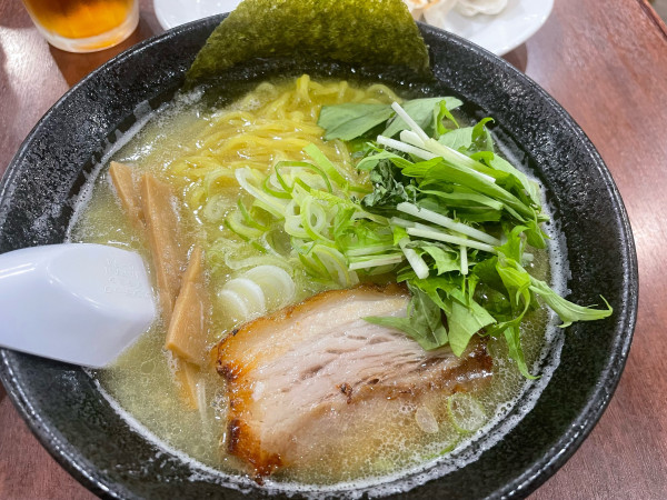 「濃厚鶏白湯　塩」@与一食堂の写真