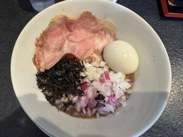 「濃厚煮干し塩」@にぼしら〜めん ニボ太郎の写真