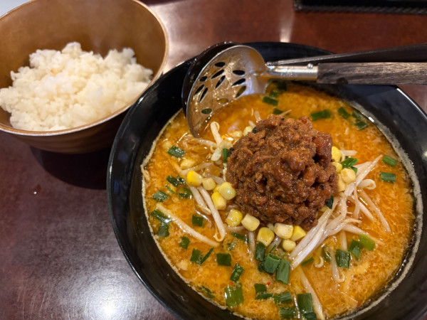 「味噌ラーメン880円+小ライス120円」@味噌が好きの写真