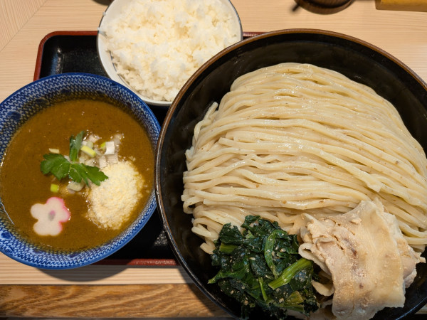 「【限定】チーズカレーつけ麺(横綱)1600円+白飯200円」@らー麺土俵 鶴嶺峰の写真