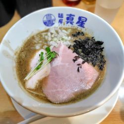 【限定】濃厚煮干しそば 1400円