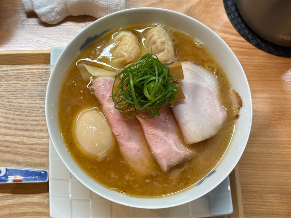 「特上中華そば（1800）」@創作麺ひとすじの写真