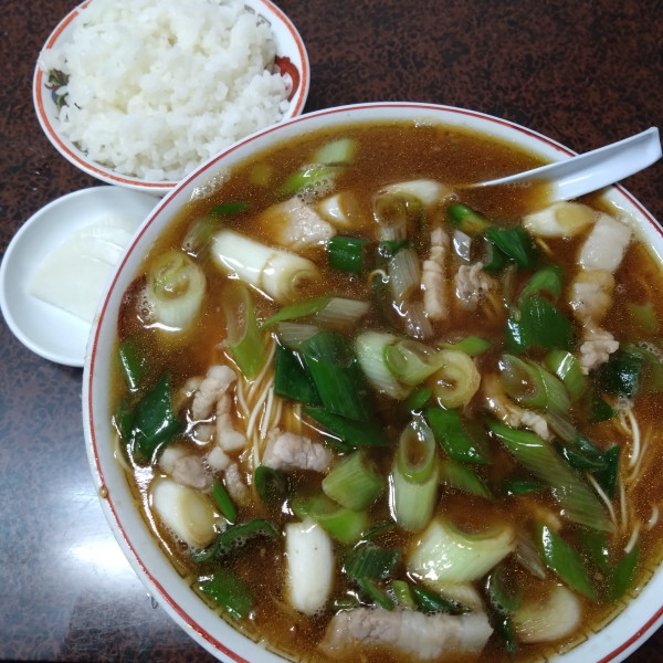 「みそ珍達そば850円、小ライス100円」@珍達そばの写真