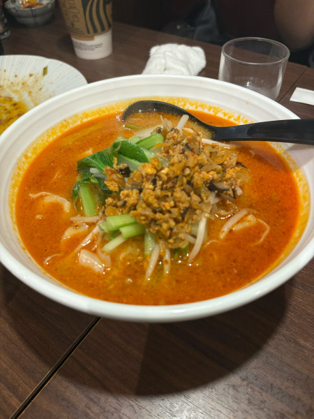 「マーラー刀削麺」@洪記餃子の写真