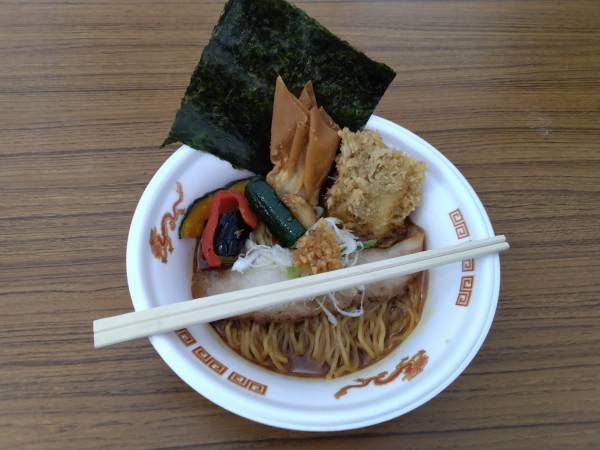 「[福朗]背脂寒川ジンジャーカレーラーメン」@大つけ麺博 Presents 秋の新作ラーメン祭の写真