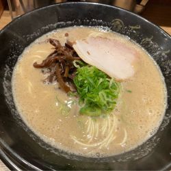 三番釜（濃厚）バリカタ900円