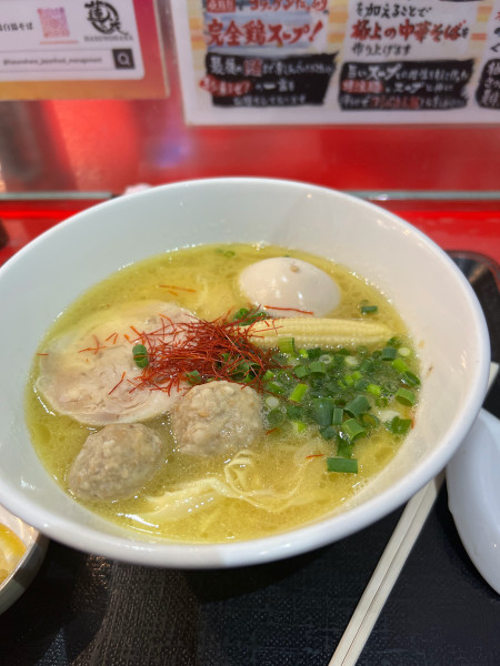 「鶏白湯そば味玉入り」@蓮の花 蓮田SA下りの写真