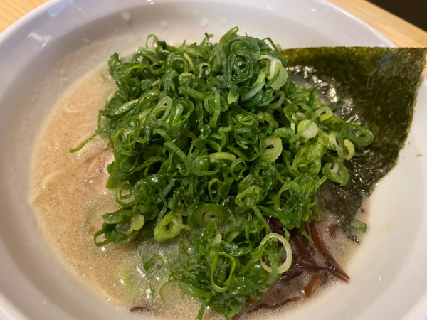 「なんでんかんでん・ねぎばかラーメン935円＋替え玉165円」@ラーメンカーニバル須賀川の写真