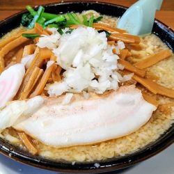 メンマ中華(太麺・麺硬め・油普通)