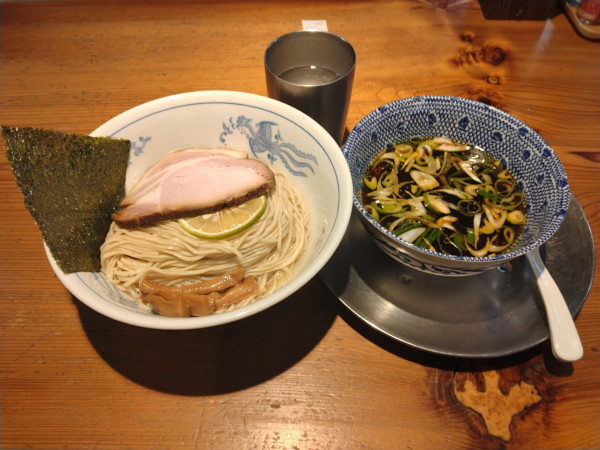 「醤油昆布水つけそば¥1050-」@中華そば 一楽の写真