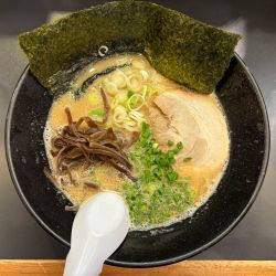 茨城豚骨 まる ノーマル＋替玉