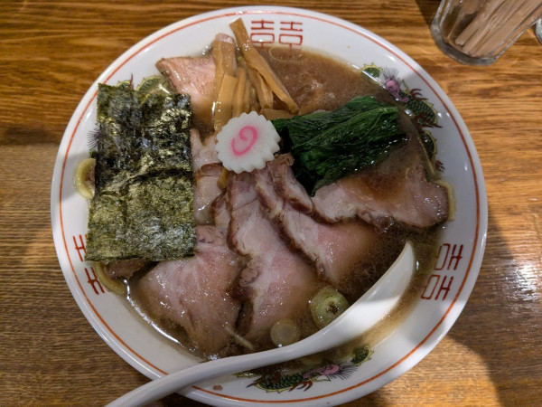 「焼豚生姜醤油ラーメン1350円大盛150円」@神保町 可以の写真